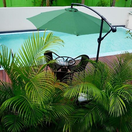 Platinum River View Hotel Rangoon Buitenkant foto